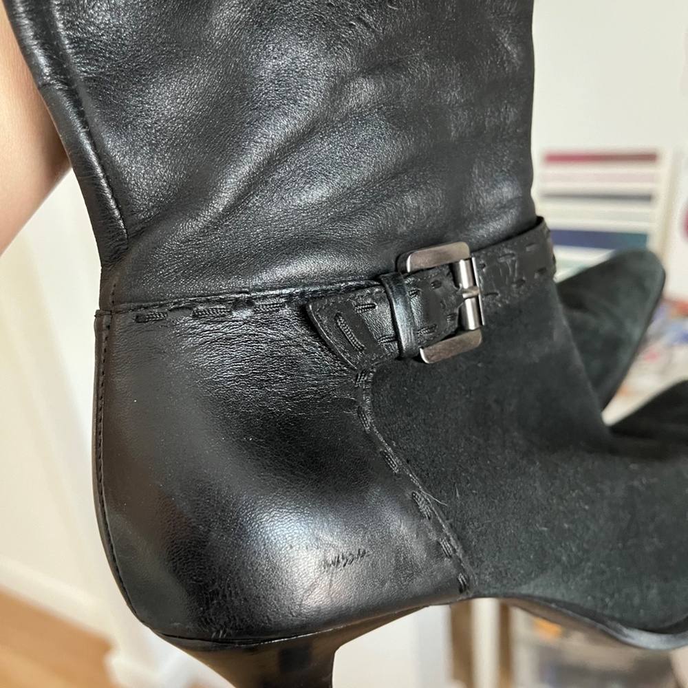Sexy Black Leather and Suede pointed Franco Sarto Boots Size 7.5 - Picture 5 of 8